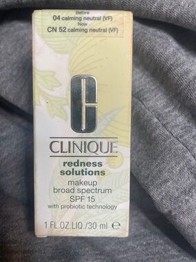 Clinique Redness Solutions Makeup Broad Spectrum SPF 15 - Calming Neutral